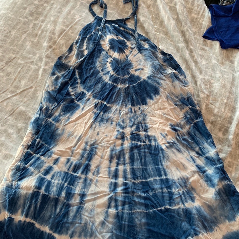 AE tie dye dress